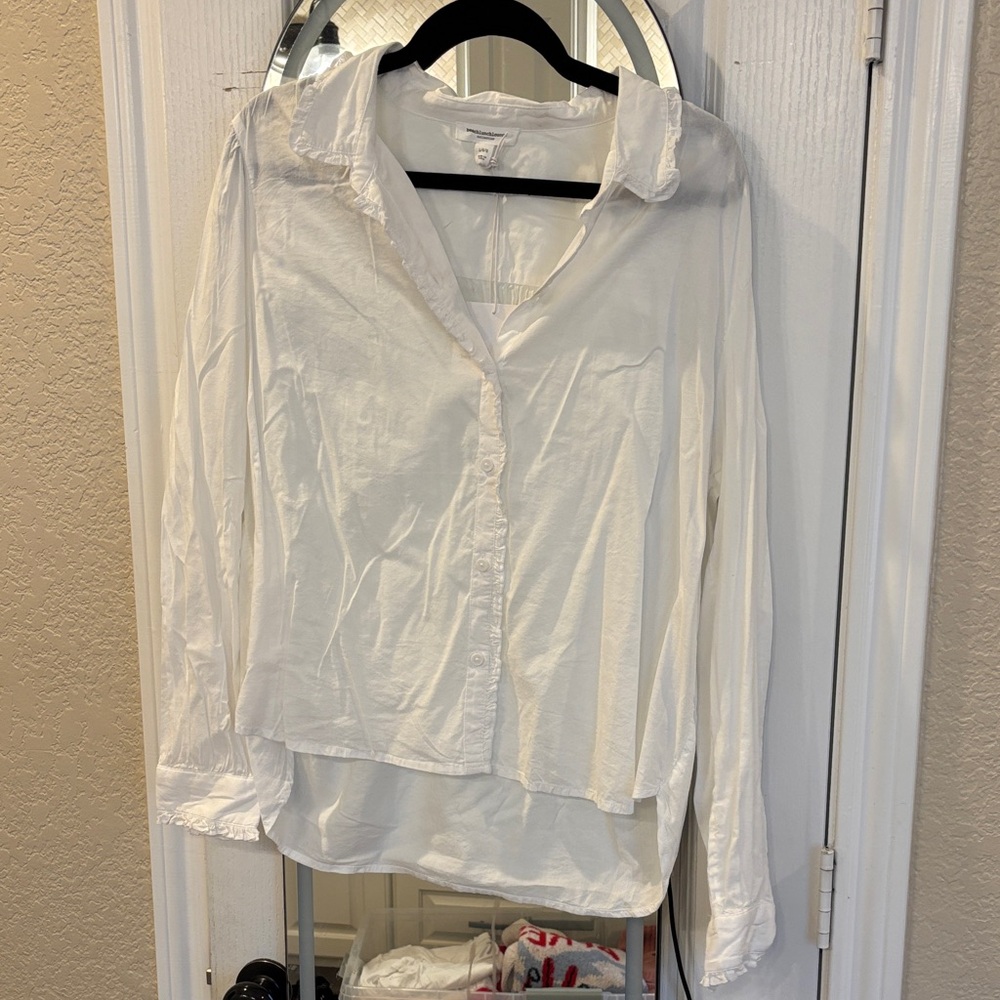 beachlunchlounge Cream Button-Down Shirt